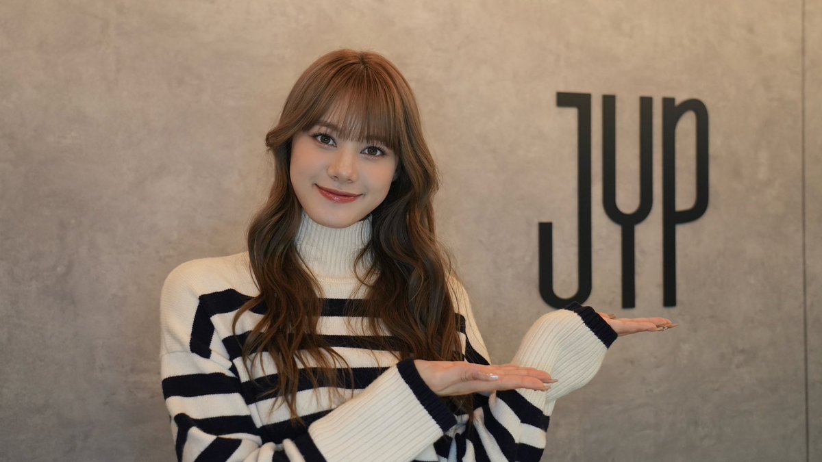 NiziU ニジュー　SBS歌謡大典　クリスマス　サノク　ニナ NiziU、12月25日のクリスマスにはSBS「歌謡大典」の放送でお会い