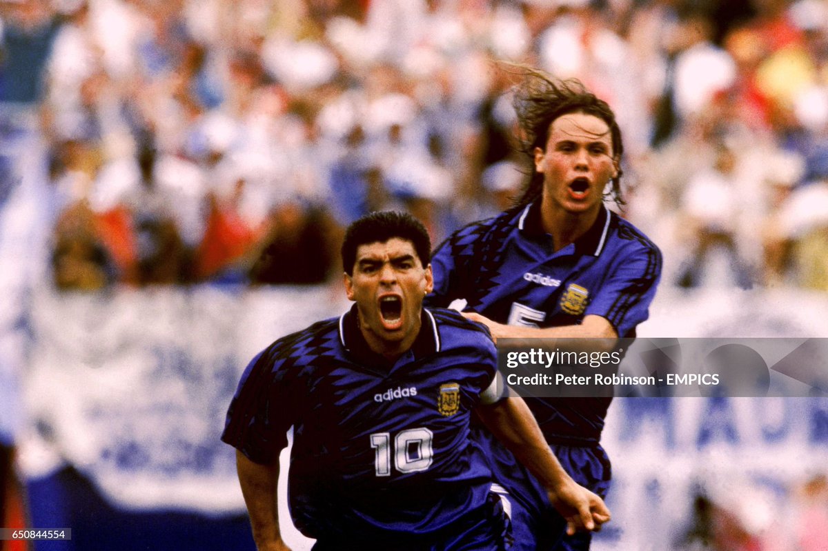 CopaLendas's tweet photo. Diego Armando Maradona, Argentina 🇦🇷.
Copa do Mundo de 1994, Estados Unidos.
10º lugar.
1 gol, 2 jogos.
#maradona #argentina #worldcup1994 #copa1994 #usa94 #fifa #leyenda #dieguito #elpibedeoro #eldiego #laalbiceleste #afa #foxborostadium #panini #arg https://t.co/hz9324l9wJ