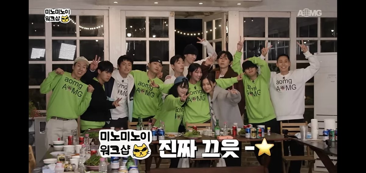 aomg_h1ghr_pe's tweet image. AOMG FAMILY💕⚘️

#AOMG #devita #codekunst #WOO #LOCO #leehi #gray #simondominic #coogie #meenoi #YUGYEOM #kian #djpumkin