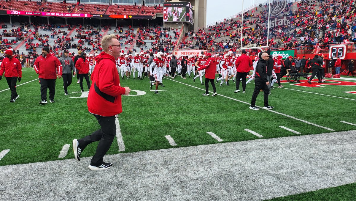 BryceJThompson5's tweet photo. Had my 1st Recruiting visit today @HuskerFootball ‼️ Thanks for invite, had a Gr8 time‼️ @LSNorthFootball @JamarMozee @JaySaff85 @Bigjbarbershop1 @Coachjohns47 @CoachSimcox @CoachMoore8687 @MarketAthletes https://t.co/33Oz8d2X2o