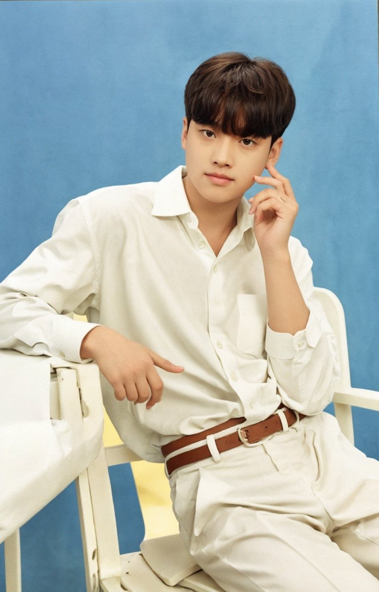 바행 (@now_happy_cm) on Twitter photo 