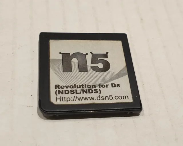 shoutout to the n5, a clone of the r4ds flashcart that somehow managed to stand out because of its fucking shrek ears
