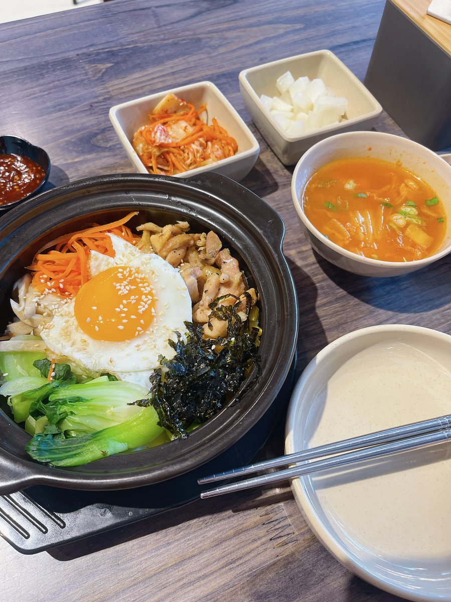 Hôm nay cho phép bản thân “mèo lười” một chút và nạp pin cho tuần mới. Còn cuối tuần của cả nhà thì sao?
Cùng cmt thả ❤️ bắt 🦊vs e nhé. E hứa sẽ trả đủ ạ.