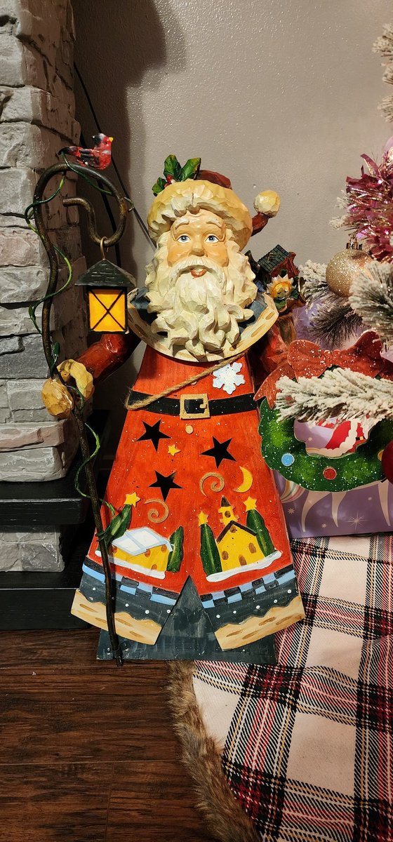 SweetpeasCloset's tweet image. Flex Seal saved our Santa!

#OPLive #OPLiveNation #FlexSeal #Christmas #christmasdecor