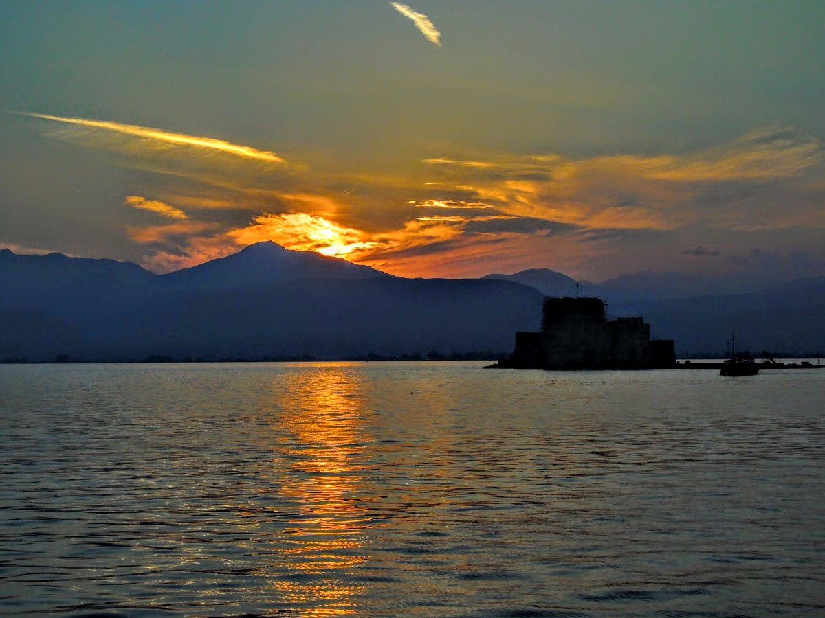 Καλημέρα και αφήστε πίσω σας οτι σας στεναχώρησε χθές!