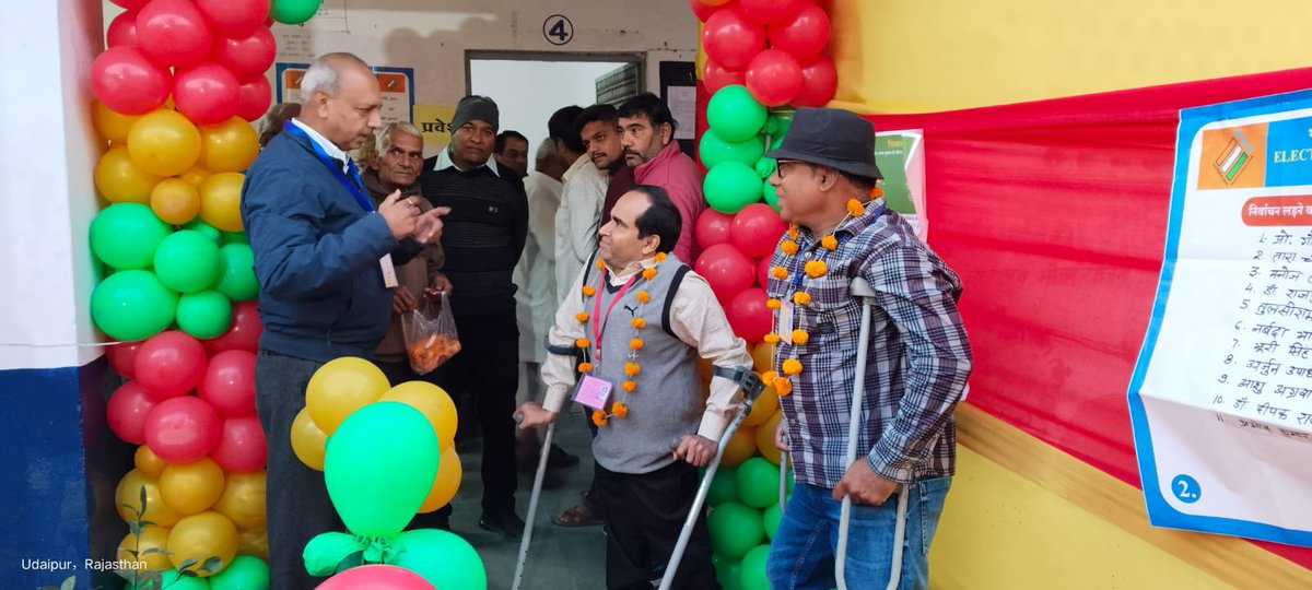 Presiding officer of a Pwd Managed Polling Station in Udaipur city AC was welcomed before start of the polling. 

In each AC, one polling station will be completely managed by PwD polling personnel in ongoing #RajasthanElection2023 

#AccessibleElections 
#ECI 
#GoVote