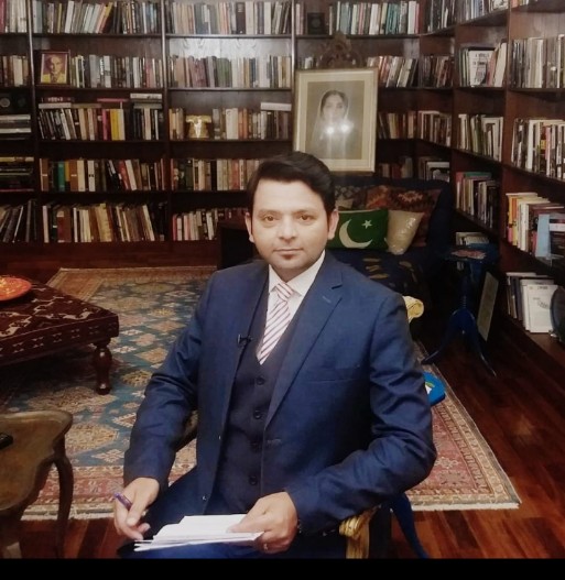 Naqabpoush's tweet photo. علی سرور صاحب کی خیریت کیلئے دعاگو ہوں ۔ان کے اغوا کی خبرپتہ چلی سن کر افسوس ہوا۔
اس سلسلے میں انتظامیہ فل فور حرکت میں ائے اور علی سرور صاحب کو بازیاب کرواکر میڈیا پر پیش کیا جائے
#sindhpolice
#DGranger https://t.co/7fXbYYs9qX