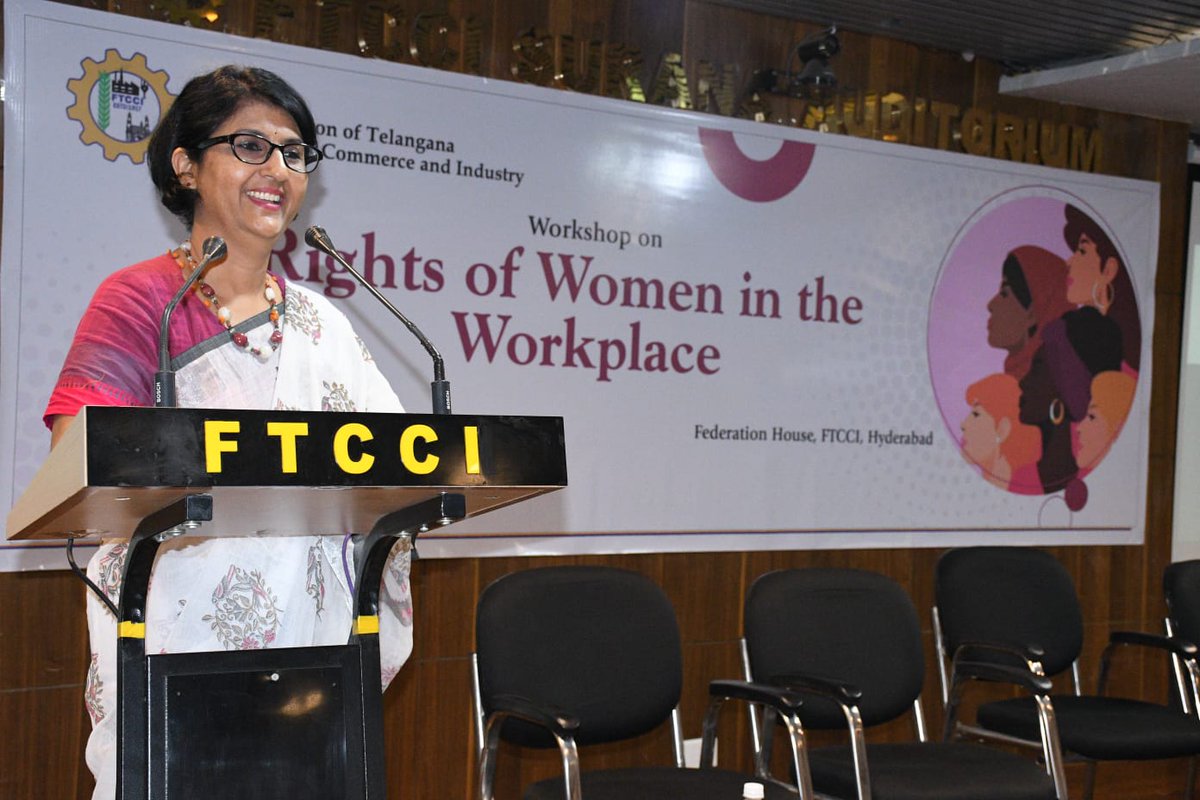 🌐👩‍💼 Empowering session at FTCCI! On Nov 22, 2023, a workshop on 'Rights of Women in the Workplace' was led by Ms. Priya Iyengar, Founder-CEO of Compass Law Associates. Seventy members actively participated, fostering knowledge and awareness. 💼🌟 #WorkplaceRights #FTCCIWorkshop