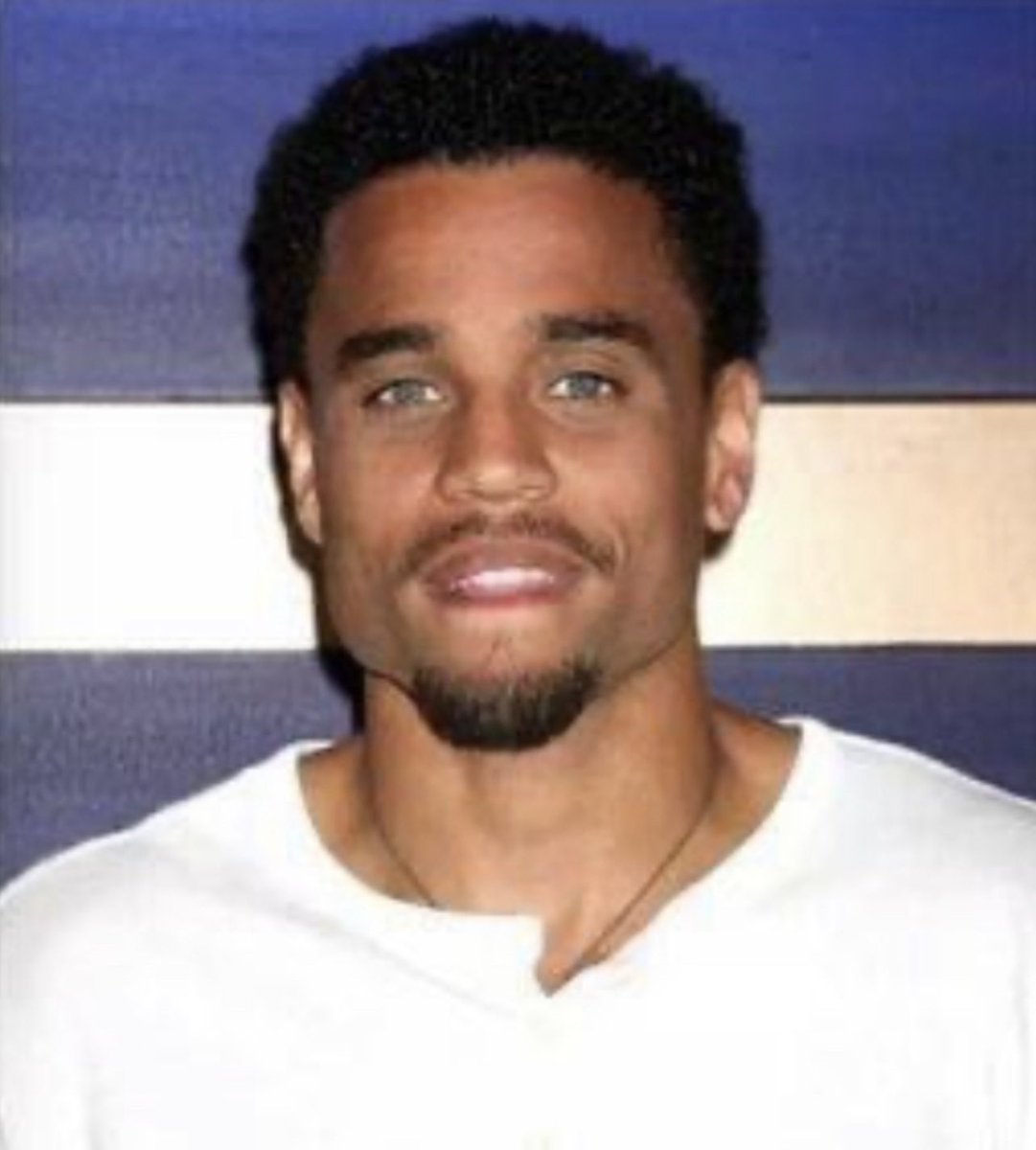 faiththegemini's tweet image. this man really been fine his whole life.