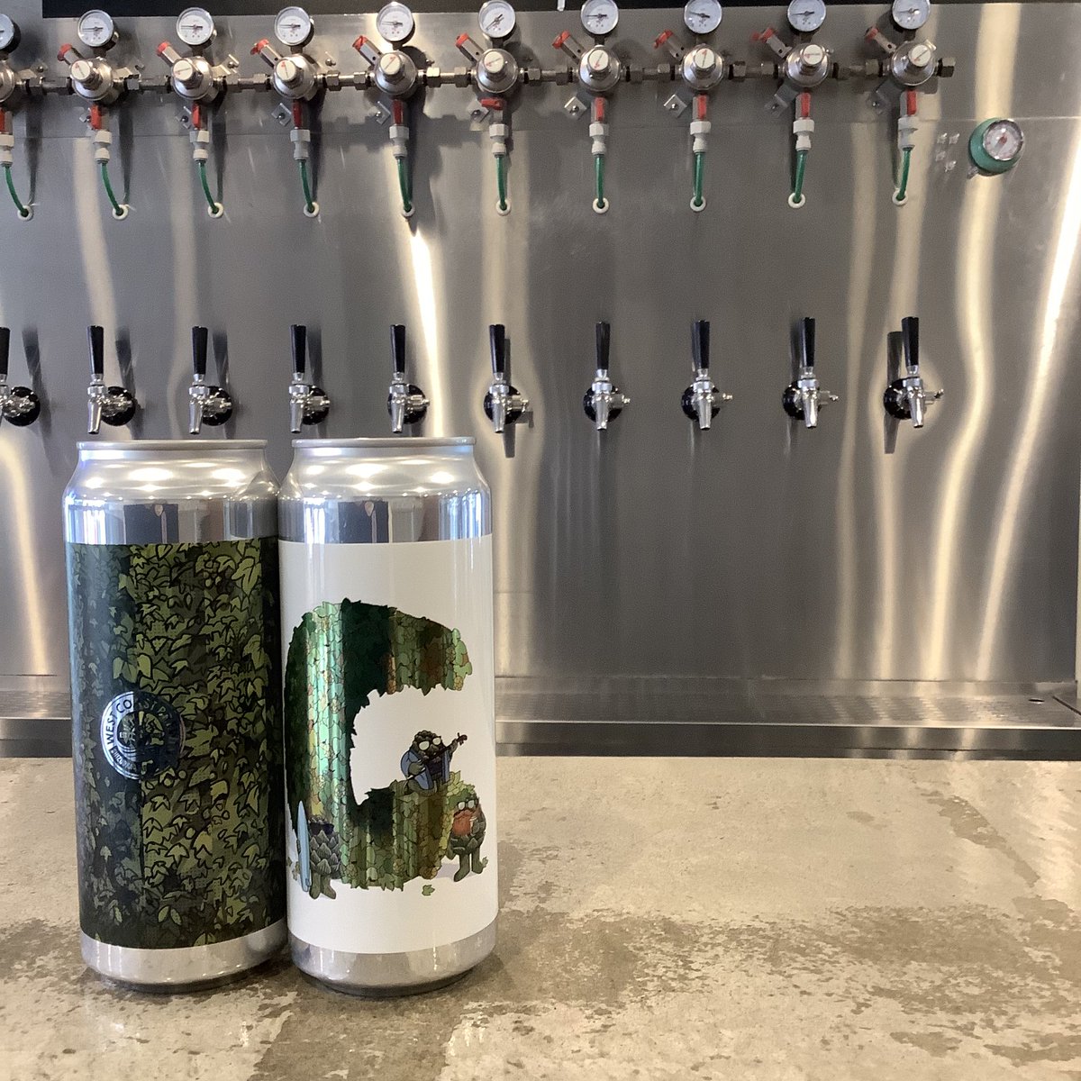 beermakitasenju's tweet photo. こんにちは😊
びあマ北千住です🍺
本日のお知らせ📢1️⃣
Trillium、WCBなど新作入荷です🙌
数量限定なのでお早めに😎
ご来店お待ちしています🙇♀️
#びあマ北千住
#本日のお知らせ
#Trillium
#WCB
#Fairstate https://t.co/F1V6Vg1fnb