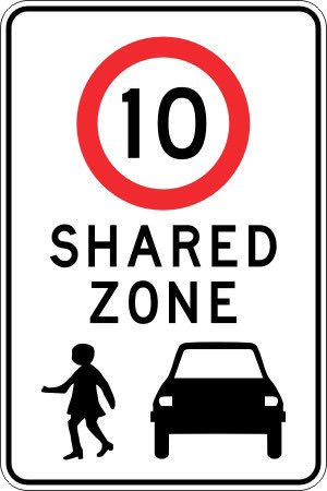 Blastingdunny's tweet photo. @Jac061272 @concrete_found @PicturesFoIder In Melbourne. Yeah the guy was for sure an ass for purposefully making the car slow down. https://t.co/TVjJpzFoxN