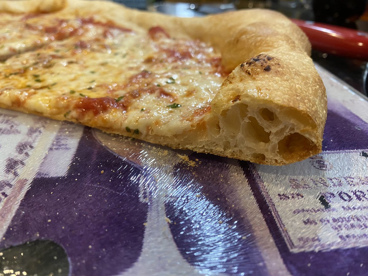 JJRyanOnAir's tweet image. The learning continues.  Getting there but still have a long ways to go. 🍕 #NYStylePizza