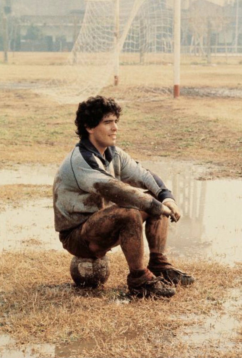 k_milo_sj's tweet image. En el corazón de cada Argentino, siempre un 10🇦🇷! Gracias Diego!