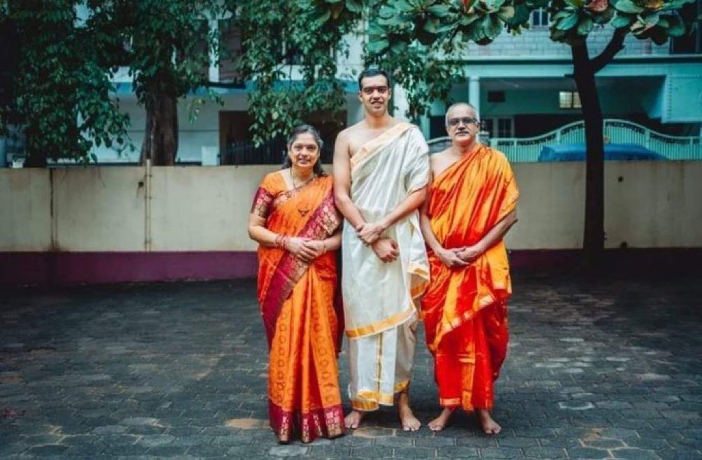 vijaysanikere's tweet image. 🫡
You are an immortal soul..!
#CaptainPranjal #Army #Bengaluru