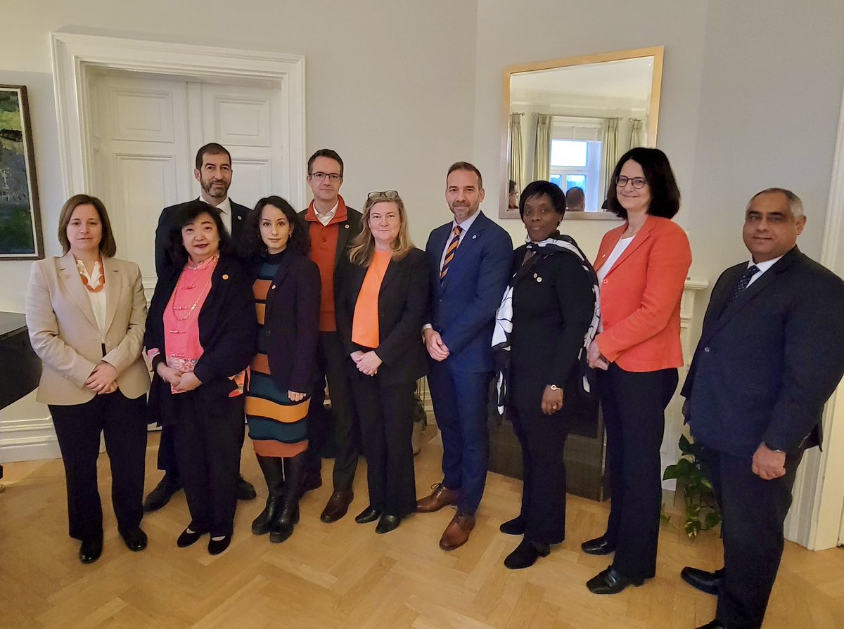 1 in 3 women & girls experience violence in their lifetime. We all need to take action to #EndGBV.
 
I hosted Ambassadors of 🇷🇼🇩🇪🇪🇬🇵🇹🇵🇭🇫🇷🇨🇭 & our #SheLeadsHere advocate for a discussion with @UNWOMENSweden to mark #OrangeTheWorld & the start of #16DaysOfActivism 
 
#NoExcuse