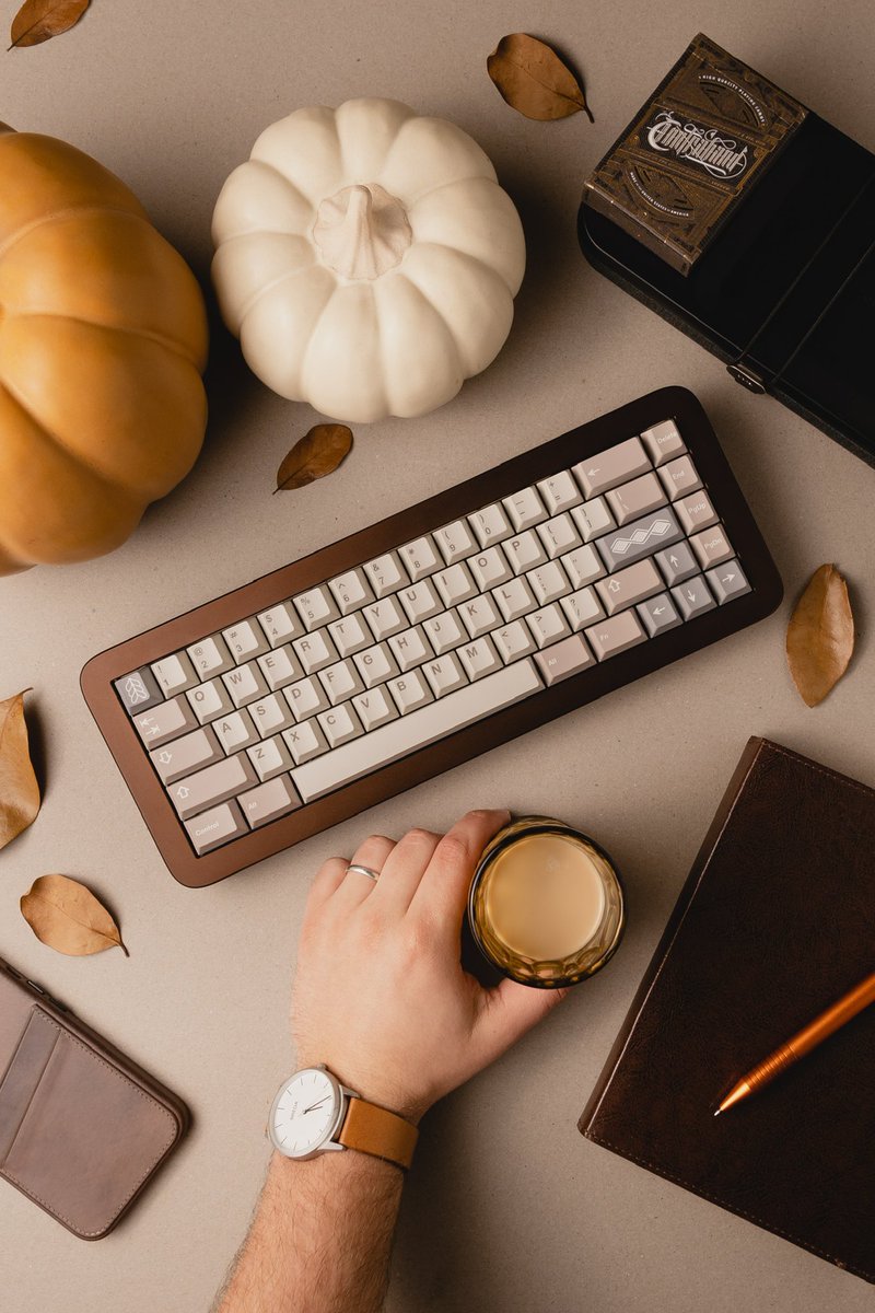 One of favorite fall themed photos of all time 🙏