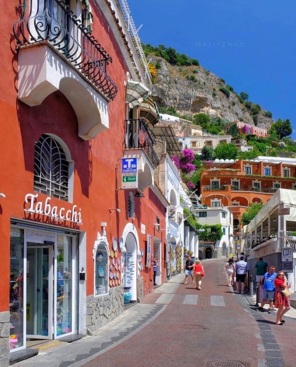 Positano
Amalfi Coast | Italy 🇮🇹

Photo via: super.italy | IG
