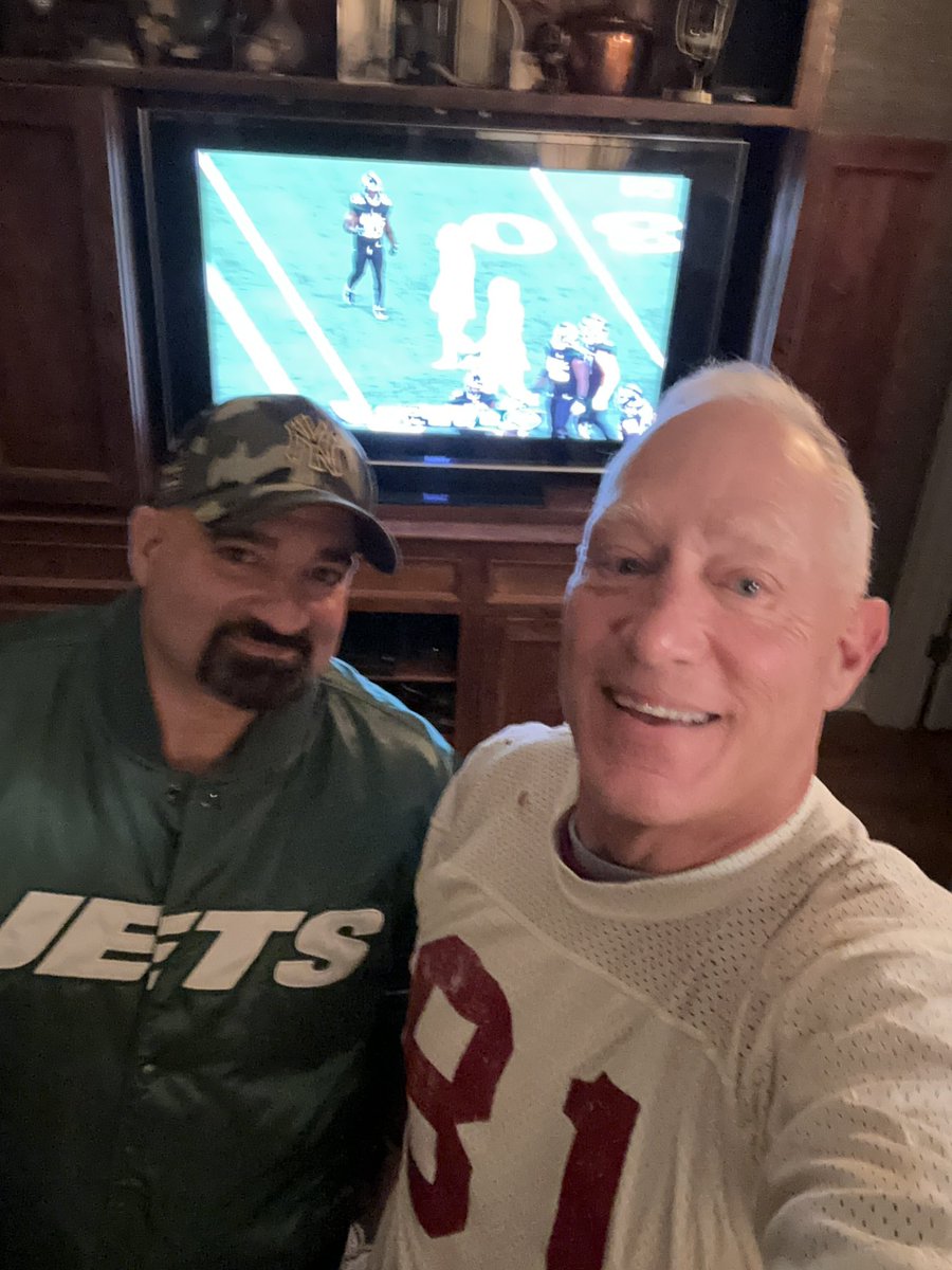 no1yanksfan's tweet image. Good news. My pal #Jets fan recovered from viewing #hailmary turned #hellmary Pick 6 for #MiamiDolphins on TV at my home 11/24.Despite my efforts  #GangGreen groupie stays with @nyjets Trying to save him from lifetime of misery. SOJ #nfl @nyjets @MiamiDolphins @EvanRobertsWFAN