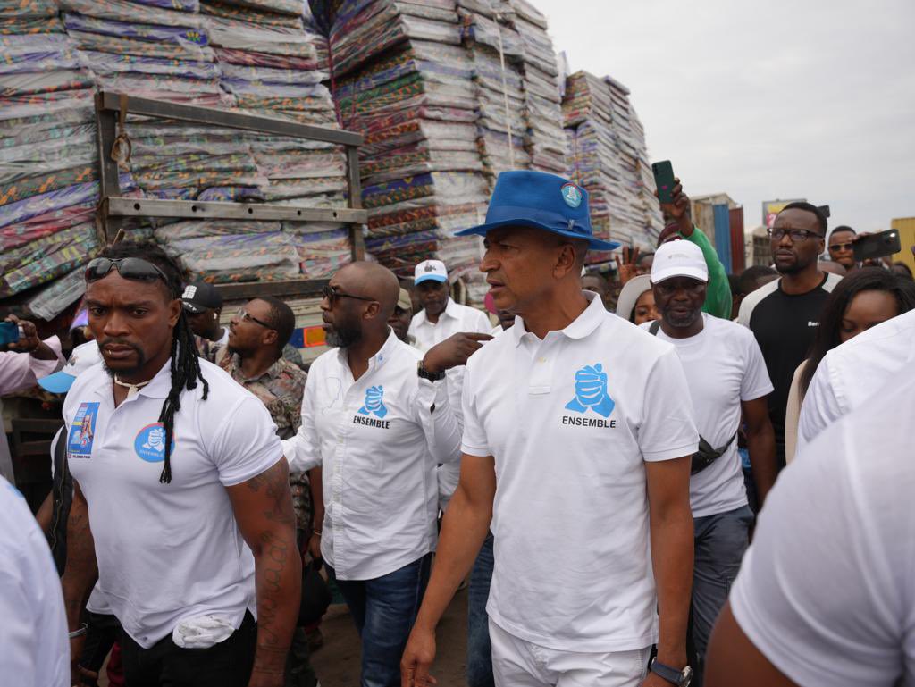 stone_fiston's tweet photo. @sethkikuni Notre future président c'est @moise_katumbi l'espoir du peuple! https://t.co/s6ND2IrZIl