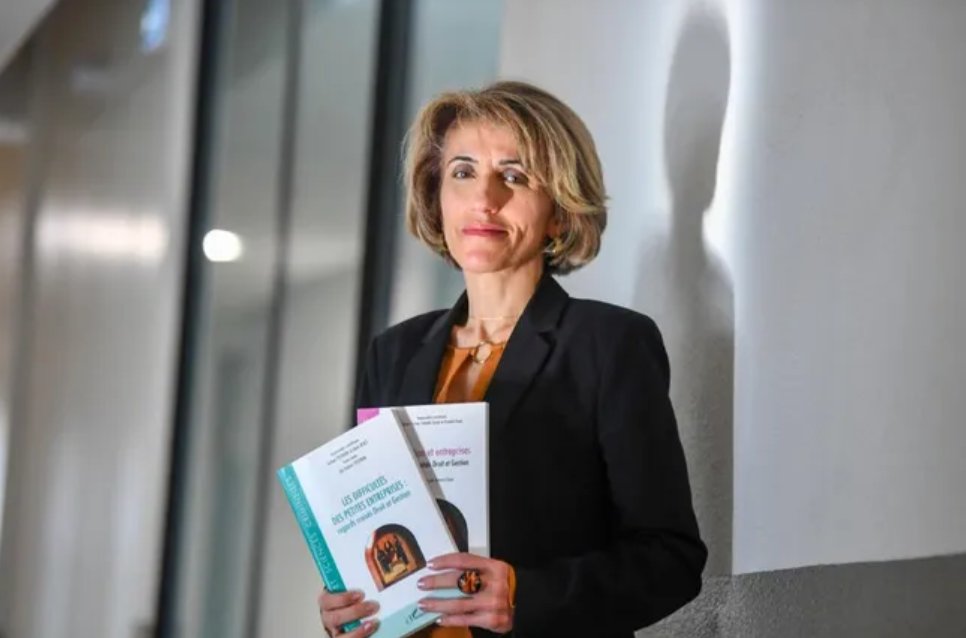 Gulsen Yildirim professeure à l'université de Limoges, exprime sa colère contre un nouvel amendement durcissant les conditions d’accès aux titres de séjour pour les étudiants étrangers

#étudiant #étrangers #université #limoges #Politique #débats 

lepopulaire.fr/limoges-87000/…