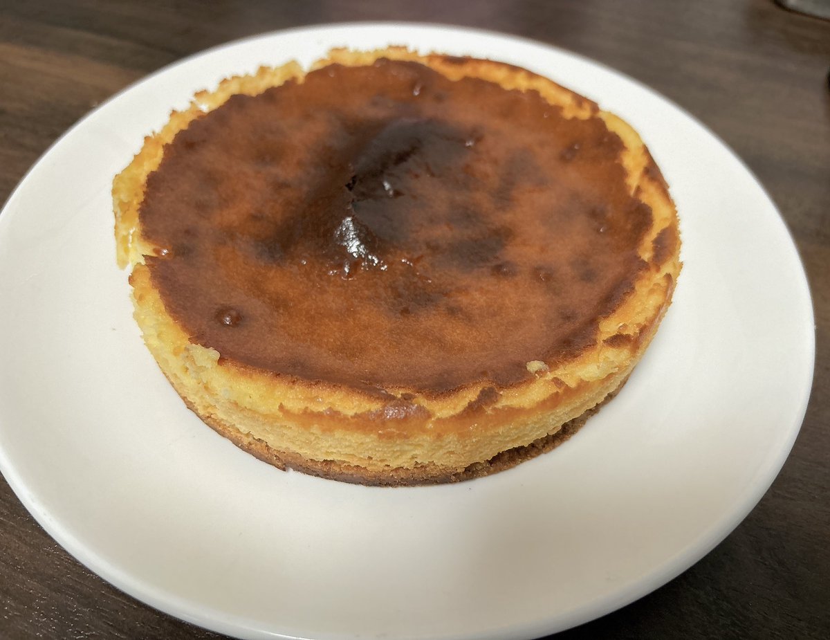 noraran0707's tweet photo. ケーキつくりまくり https://t.co/jwnREWmxZN