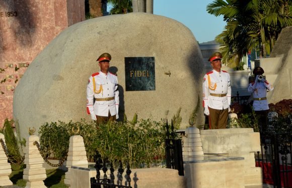 Hasta siempre Comandante
#FidelPorSimpre 
#FidelVive 
#Cuba