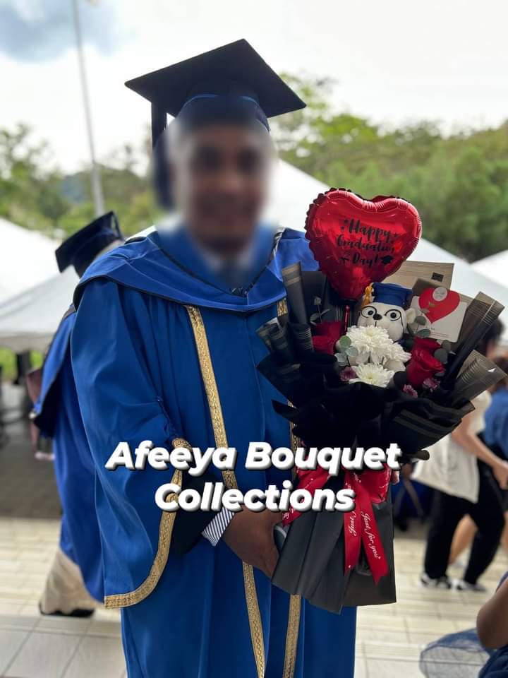 SDeliutagha's tweet image. Alhamdulillah selesai.. Surprise Delivery UUM Sintok, 19-23 Nov. #uumconvocation #uumsintok Terima Kasih atas kepercayaan anda pada kami! Next! #usmpenang #usmconvocation 25-27! Mai wasap kami!

wasap.my/+601158893914/…

#surprisedeliverykonvo #bouquetkonvo