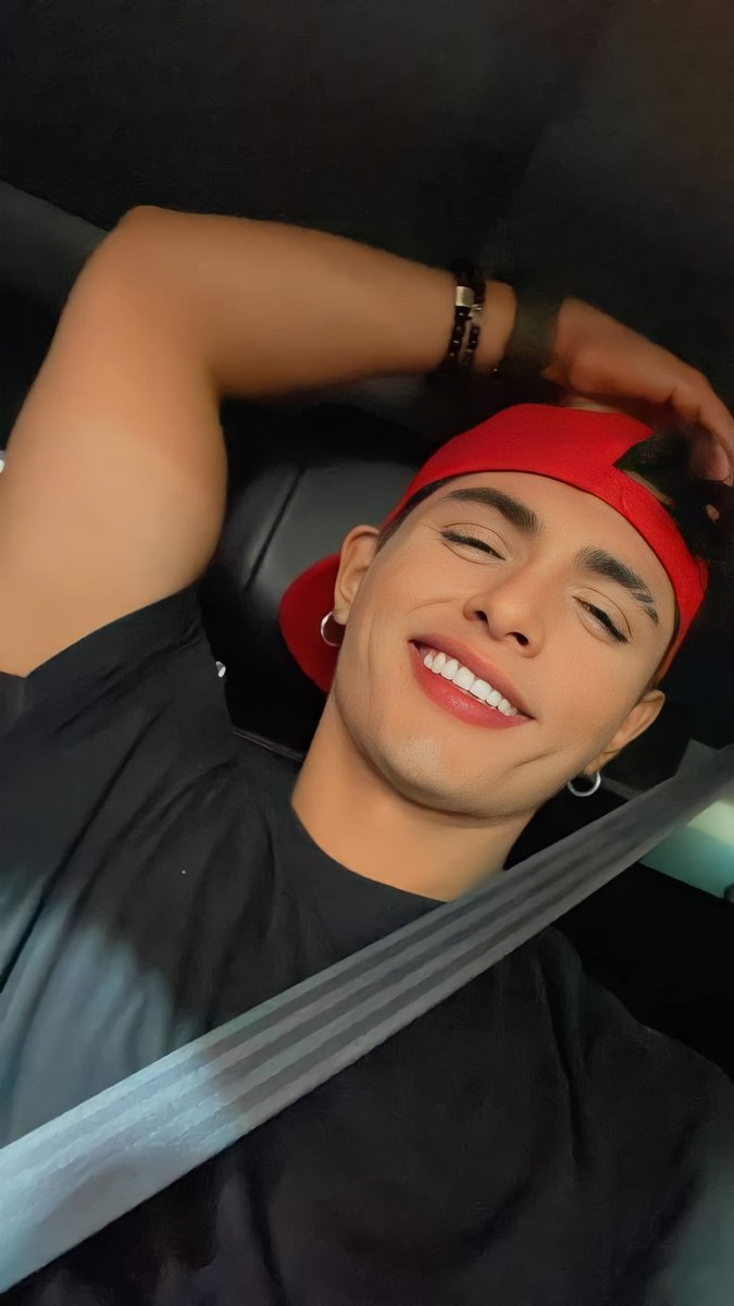 Alex Ledesma tweet media