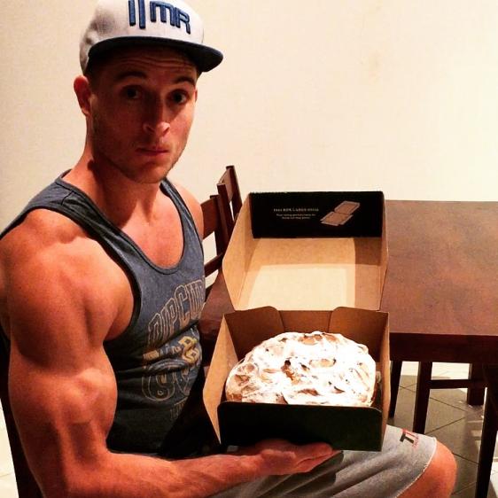 KarlApexFit's tweet photo. Protein is the key to a lean aesthetic physique

But most men eat nowhere near enough

Here are 8 of my favorite high-protein meals you can make in less than 15 minutes to achieve that dream V Shape:

= Thread = https://t.co/BWtctj8PnU