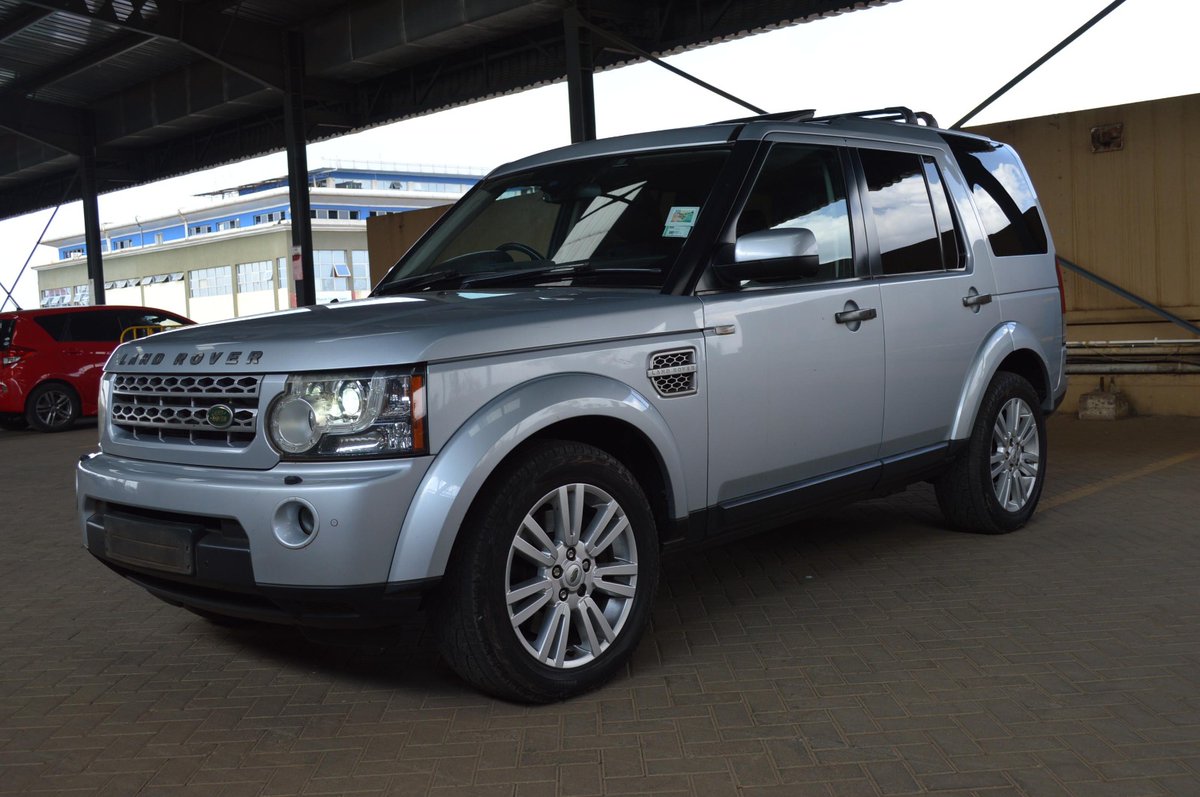 JaMtoka's tweet photo. #AboveAndBeyond #BeyondTarmac #Disco4 #Diesel 🇯🇵
- 2010 Land Rover Discovery IV
- 3.0 TDV6 HSE in Pristine Condition
- Full Spec Option with all the extras
- KSh3,600,000 Only
- Mileage: 172,481 Miles
- Viewing: Thika Road
- +254733665551
⚡ Features
* 7 Seater
* 3000cc Diesel
* Full Time 4WD
* Triple Sunroof
* Leather Interior
* Heated Seats (Front and Back)
* Turbo Charged
* Push Button Start
* Multi-Terrain Select
* Height Control (Air Suspension)
* Eight Way Electric Memory Seats
* Climate Control
* Emergency Brake Assist
* Cruise Control
* Roll Stability Control
* Electronic Brake Force Distribution
* Hill Descent Control
* Rain Sensing Wipers
* Traction Control
* Parking Sensors
* Fog Lights and much more