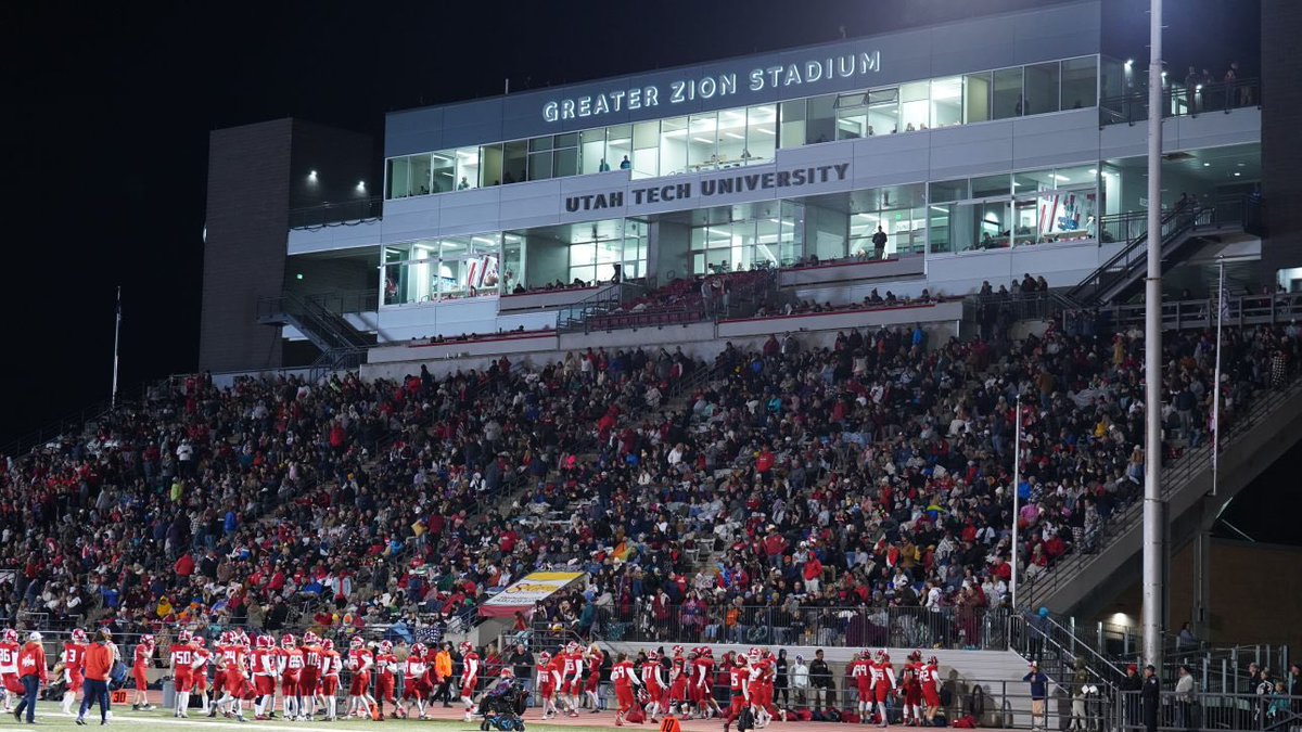 ‘24 5’10 165 Safety/Nickel/Corner. Great Grades &amp; Test Scores. Won a state championship. Played in lots of big games and made lots of big plays.
hudl.com/v/2Lhjd1
Sr Year^
hudl.com/v/2JtkcW
Jr Year^
youtu.be/YVdk2C5VCfk?si…
Athleticism on display^