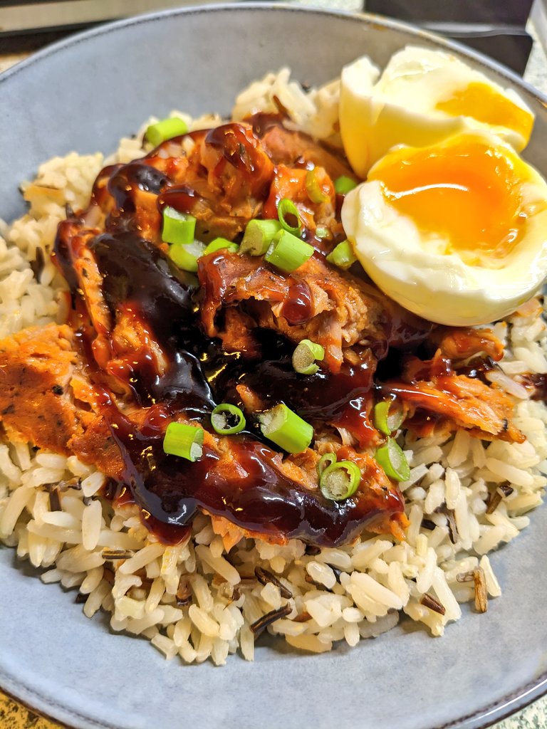 that chicken Teriyaki rice bowl🤩 #teriyaki #ricebowl #chickenteriyaki #asianfood #foodies #bakedchicken #foodlovers #EggBowl
