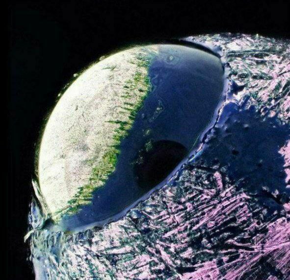 gadgets's tweet photo. Is this a planet? Is this earth?

Nope, it's just the tip of a pen seen from an electron microscope 🔬

@gadgets https://t.co/RGVobz2CMc