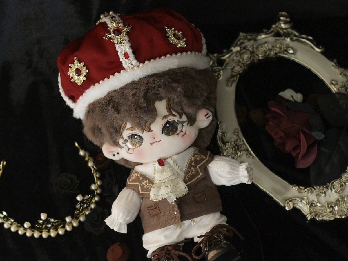 ✿ 5000円以上送料無料✰

👑戴冠の日

🛒thebase.page.link/e5pS

🔸20cmぬいぐるみ服　
🔸7点豪華セット　王冠と杖付き

🌍OVERSEA
kiridoll.base.shop

#kiridoll #ぬい服 #ぬいママさんと繋がりたい #ぬいぐるみの時間  #ドール服 #20cmdoll #ぬいぐるみ #ドール服 #着せ替え #chinadoll