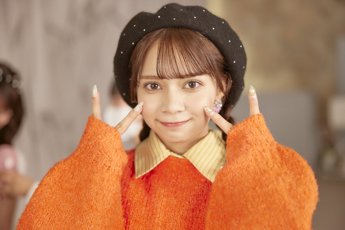 南なつが夕方をお知らせします🌇 ▽メンバーがコメントするかもよ