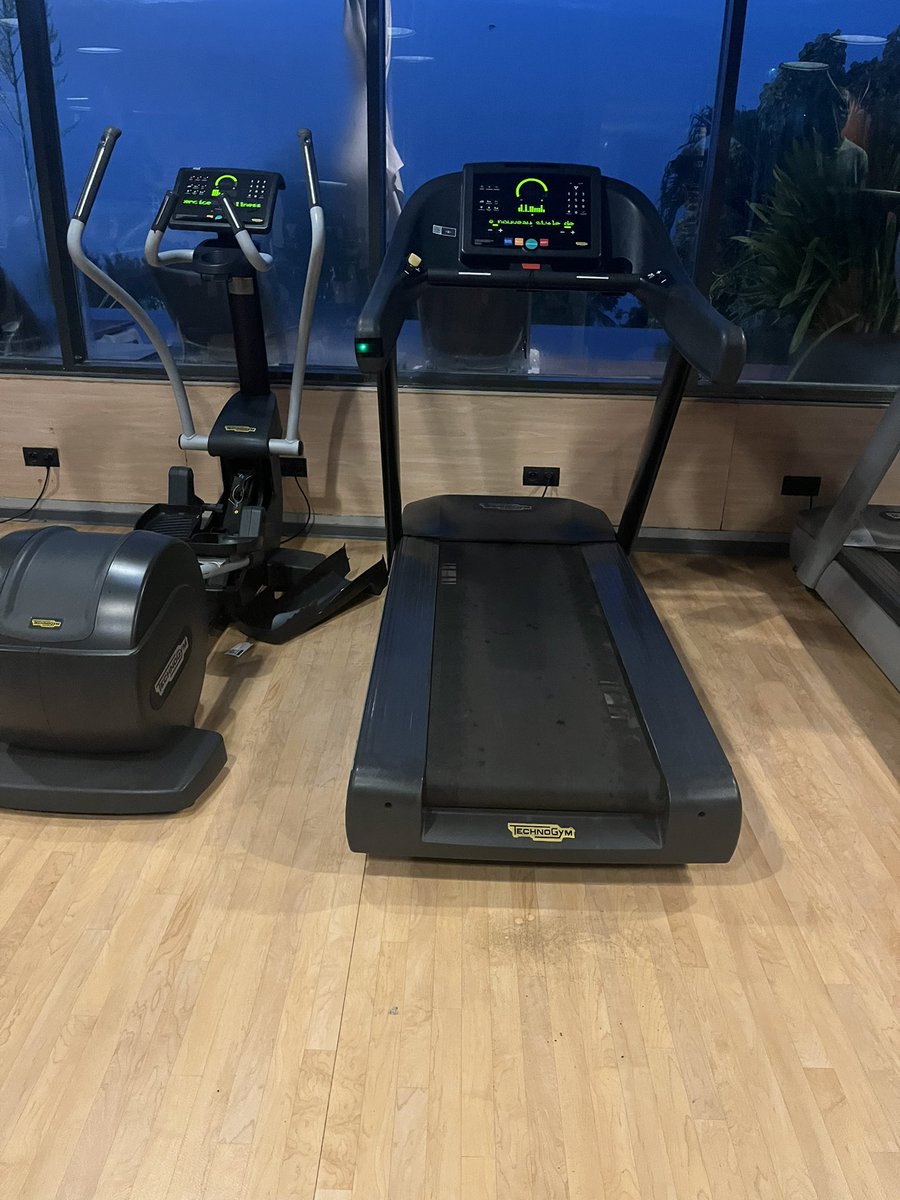 Nanjero_'s tweet photo. When you decide to face your deepest fear, treadmill running ๐คข #SafariNorseman #Run #RunOclock ๐๐ฟโโ๏ธ https://t.co/UKhoFGU7a5