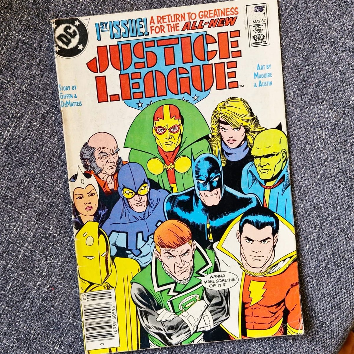 EmjayMj2's tweet photo. "Wanna make somethin' of it?" 💚 #JusticeLeague #DC #GuyGardner #DoctorFate #Batman #BlueBeetle #CaptainMarvel #BlackCanary #MartianManhunter #DoctorLight #Oberon #MisterMiracle #KevinMaguire #TerryAustin https://t.co/0stsIouskp