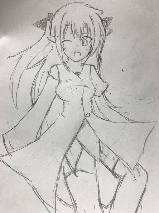 中学時代から好きな絵師様がいて、専門学生時代に憧れ止まりで自分の人生終えるのは嫌だなあと思って、描き始めて今に至る…_(:3 」∠)_

  #絵描きになった流れ 