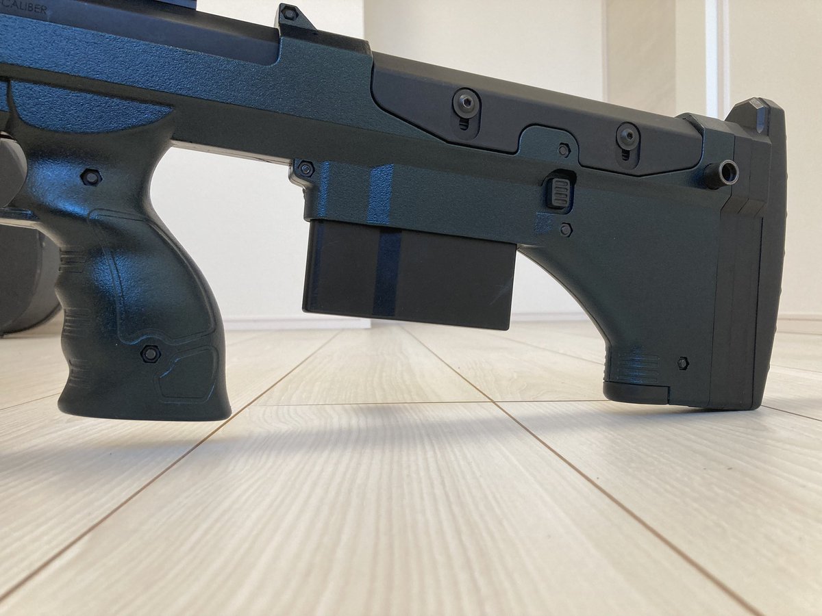 namba_36's tweet image. パッと見黒に見えますが、メタリックグリーンです笑とりあえずはいい感じ
＃SRSA2
＃サバゲー
＃ボルトアクション
＃エアガン