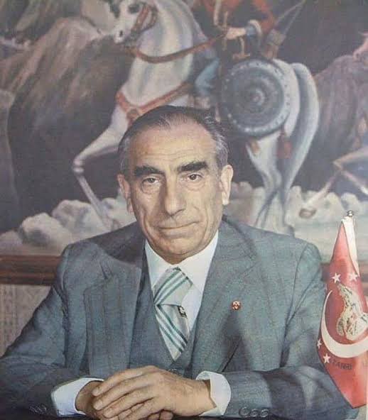 Doğumunun 106. Yılında Kurucu Genel Başkanımız, Merhum Başbuğumuz #AlparslanTÜRKEŞ’i rahmet, minnet ve özlemle anıyoruz.
İyiki Doğdun Türk’e Başbuğ Oldun…