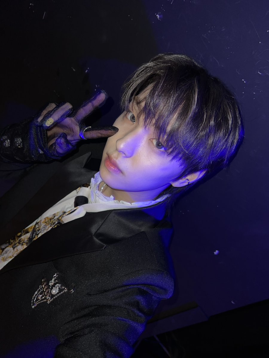 GHOST9OFFICIAL's tweet photo. 사카네컷🖤

#LEEKANGSUNG #이강성 https://t.co/EQB0N5GtYg