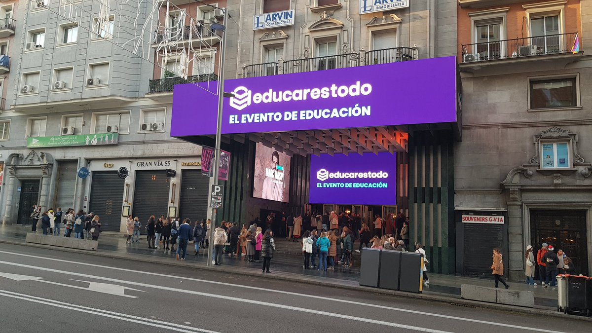 FerreroPC's tweet photo. ¿Qué tienen que ver la educación y la comunicación? Para mí, todo
Otro año en #EducarEsTodo, el evento sobre educación con mayor impacto, y aprender de referentes educativos, sanitarios y de la psicología
@educar_es_todo 👉 https://t.co/3kfNs9OHS1 @luciapediatra @LeoFaracheKing https://t.co/u9uUdnTrV5