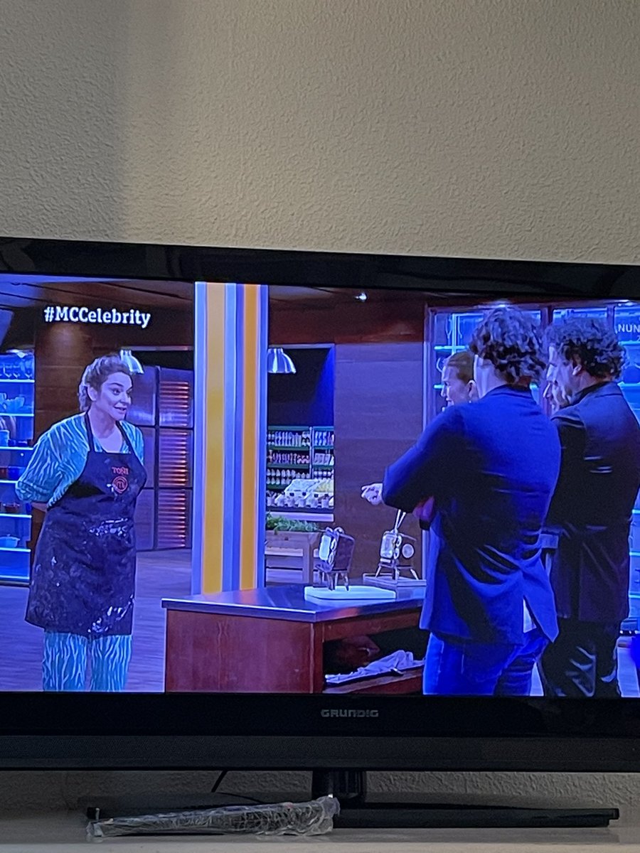 Toñi deja la cocina y dime que soy maravillosa