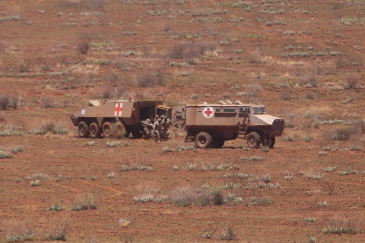 tom_nachtrab's tweet image. Some notes on the recent South African Army exercise &quot;Vuk’uhlome 2023&quot;. A small number of Badger IFVs took part in form of the Section, Command and Ambulance variants. It also looks like the SA Army is evaluating the M4 Carl Gustaf recoilless rifle. #SANDF #SAArmy #SouthAfrica