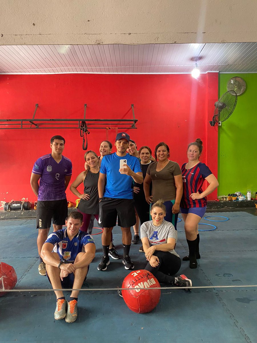 GuadaOcampos's tweet photo. 😍🙌🏻❤️ #SbPowerGym https://t.co/6mCUZtptSn