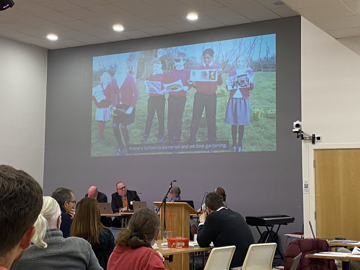 BathWells's tweet photo. Time for an update on our our 3-year action plan for #DioSynod - from our clergy housing, our schools and our partners such as @SomersetWT. From eco safeguarding hedging, clergy house eco surveys, gardening clubs and Wilder Churches. https://t.co/VckodC59IL