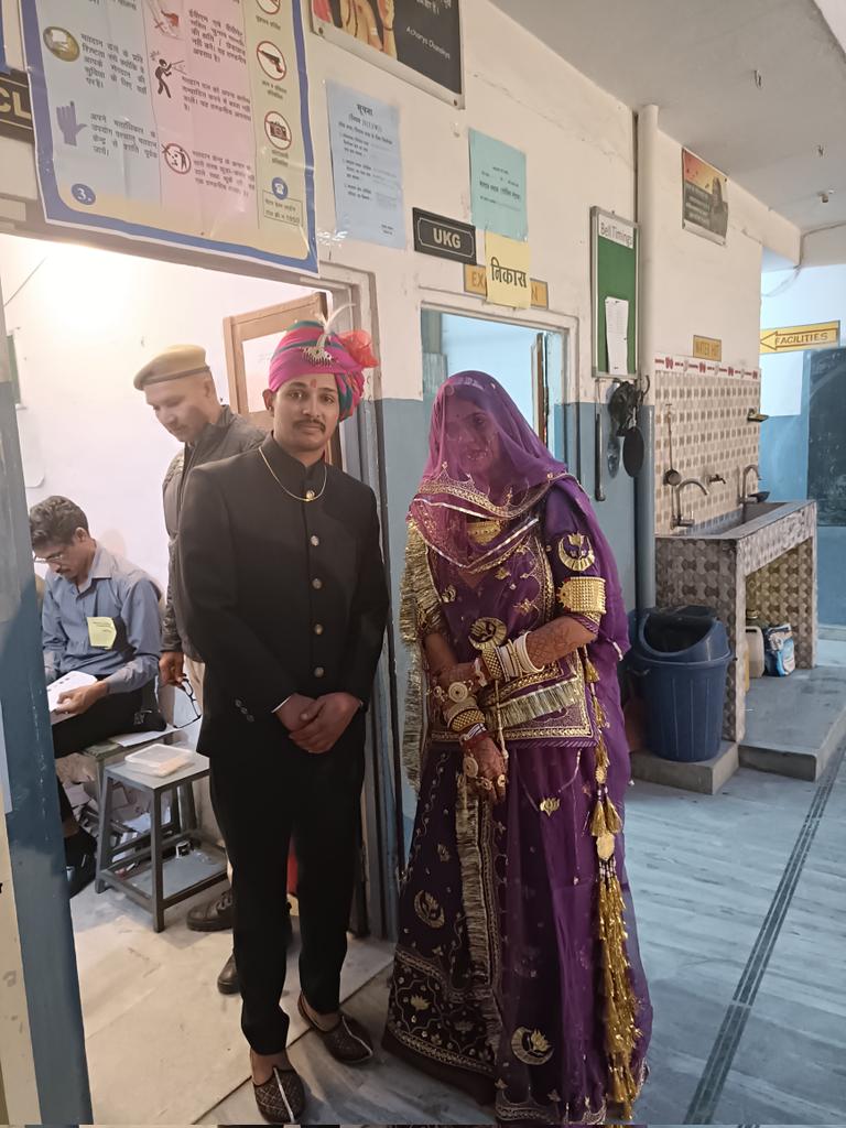 rankrish19's tweet photo. @rajpatrika @zeerajasthan_ @abcnews @aajtak @timesofindia @EconomicTimes @etvraj @DDNewsRajasthan my brother did cast his vote along with her wife on their reception... Nation First Rest is Secondary... https://t.co/BPrKBiSIOC