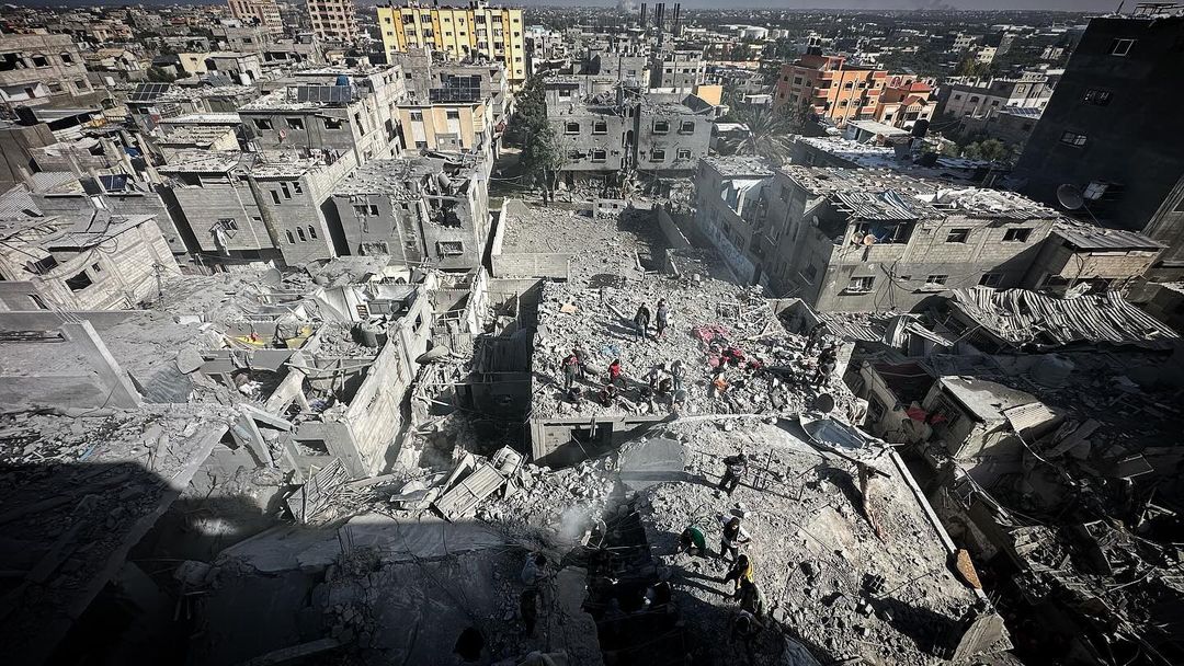 #صورة مربع سكني كامل في مخيم النصيرات دمره طيران الاحتلال.                                                                        تصوير: دعاء الباز