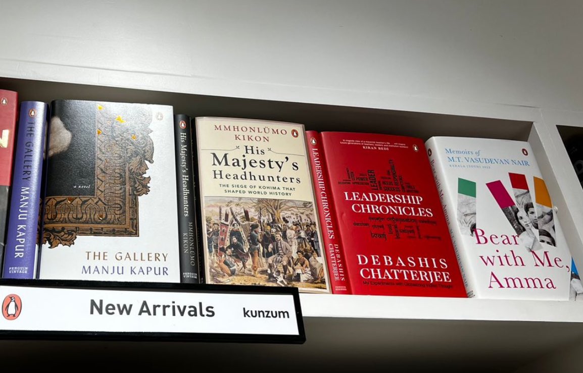 Early copies of #HisMajesty’sHeadhunters on display at <a href="/kunzum/">Kunzum</a> GK, Delhi! 

PC :- <a href="/MukherjeeRea/">Rea Mukherjee</a>