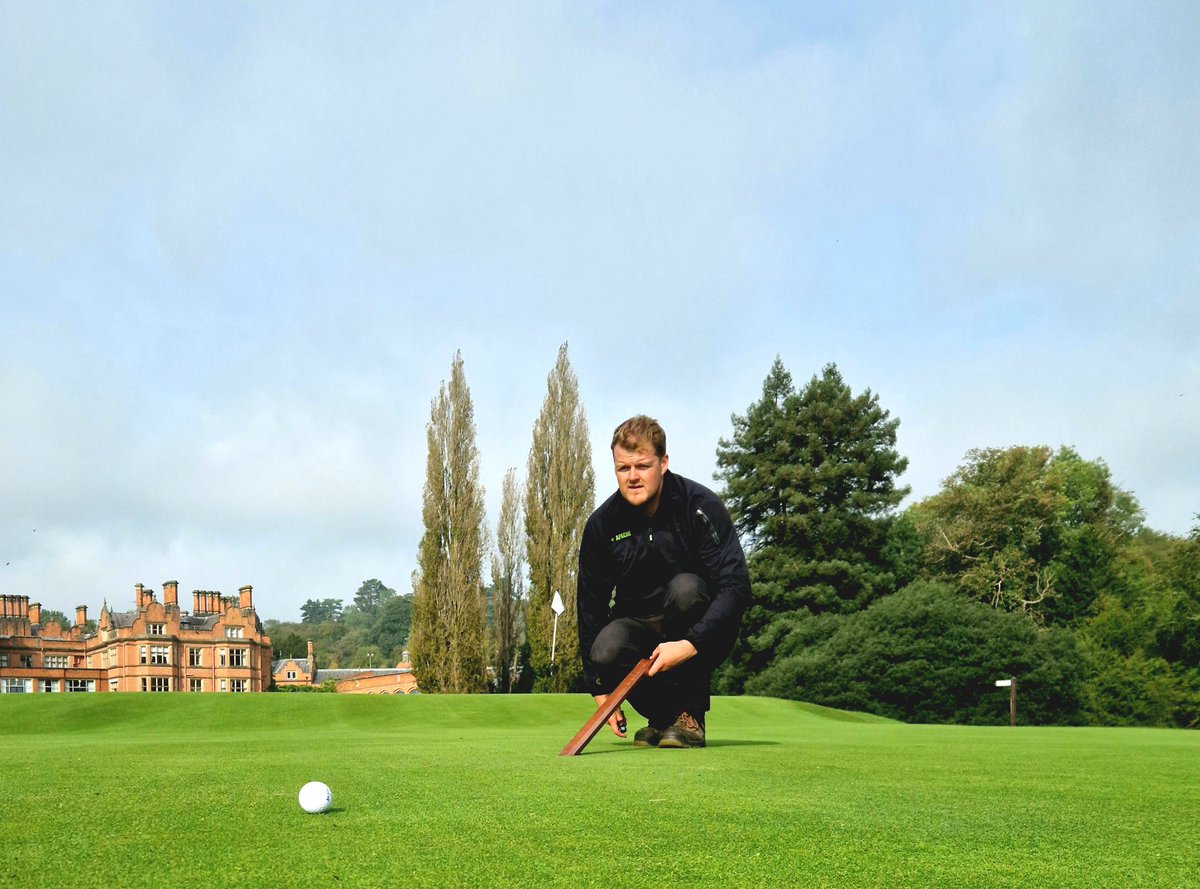 Thank you to <a href="/LantraUK/">Lantra</a> for hosting a brilliant evening at the inaugural #LBELAwards23
Honoured to have been nominated for the Sport Turf and Greenkeeping category. 
Wonderful to see the future land-based talent showcased in abundance.